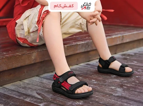 مدل‌های دمپایی پسرانه مناسب خانه و بیرون؛ انتخاب‌هایی راحت، بادوام و چندکاره برای تابستان ۱۴۰۴